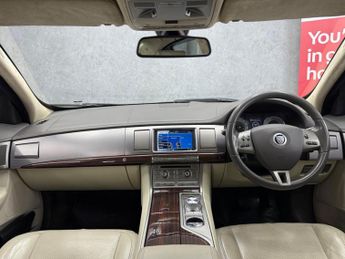 Jaguar XF 3.0d V6 Portfolio Auto Euro 5 4dr