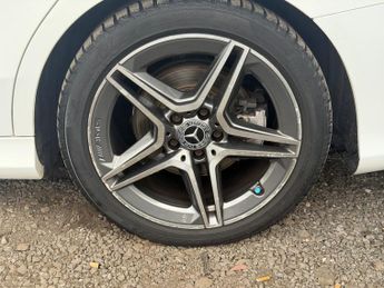 Mercedes-Benz C Class 2.0 C300d AMG Line G-Tronic+ Euro 6 (s/s) 5dr
