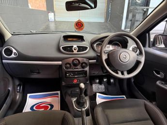 Renault Clio 1.2 I-Music Euro 5 5dr