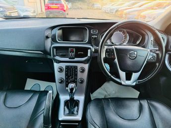 Volvo V40 1.5 T3 GPF Inscription Auto Euro 6 (s/s) 5dr