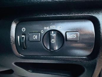 Volvo V40 1.5 T3 GPF Inscription Auto Euro 6 (s/s) 5dr