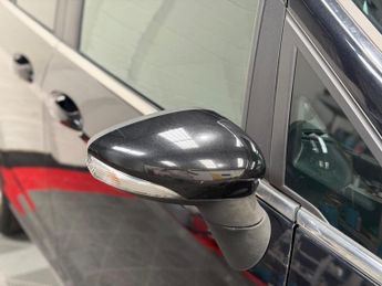 Ford B-Max 1.5 TDCi Titanium Euro 6 (s/s) 5dr