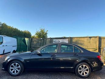 Mercedes-Benz C Class 1.8 C180 BlueEfficiency SE G-Tronic+ Euro 5 (s/s) 4dr