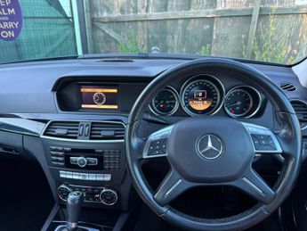 Mercedes-Benz C Class 1.8 C180 BlueEfficiency SE G-Tronic+ Euro 5 (s/s) 4dr
