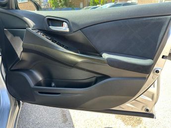 Honda Civic 1.8 i-VTEC ES Euro 5 (s/s) 5dr