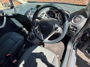 Ford Fiesta 1.4 Titanium 5dr