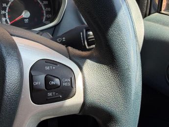 Ford Fiesta 1.4 Titanium 5dr
