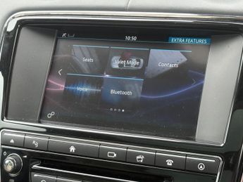 Jaguar XJ 3.0d V6 Autobiography Saloon 4dr Diesel Auto Euro 6 (s/s) (LWB) 