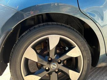Nissan Note 1.6 16V n-tec+ Auto Euro 5 5dr