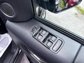 Land Rover Freelander 2 2.2 SD4 Metropolis CommandShift 4WD Euro 5 5dr
