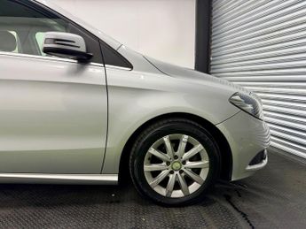 Mercedes-Benz B Class 1.5 B180 CDI SE 7G-DCT Euro 5 (s/s) 5dr