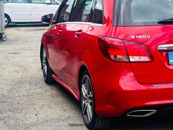 Mercedes-Benz B Class 1.5 B180d AMG Line (Executive) 7G-DCT Euro 6 (s/s) 5dr
