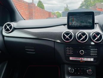 Mercedes-Benz B Class 1.5 B180d AMG Line (Executive) 7G-DCT Euro 6 (s/s) 5dr