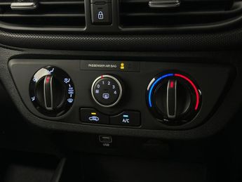 Hyundai i10 1.0 SE Connect Auto Euro 6 (s/s) 5dr