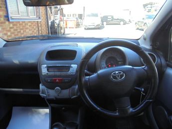 Toyota AYGO 1.0 VVT-i Platinum Euro 4 5dr