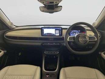 Fiat 600 1.2 MHEV La Prima SUV 5dr Petrol Hybrid e-DCT Euro 6 (s/s) (136 