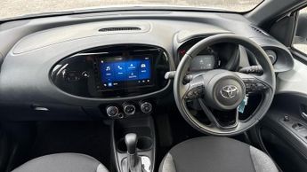 Toyota Aygo X 1.0 VVT-i Pure x-shift Euro 6 (s/s) 5dr
