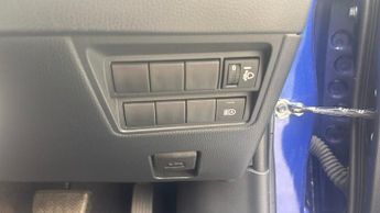 Toyota Yaris 1.5 VVT-h Design E-CVT Euro 6 (s/s) 5dr