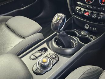 MINI Clubman 1.5 Cooper Auto Euro 6 (s/s) 6dr
