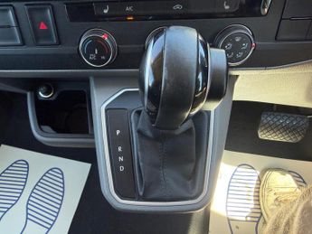 Volkswagen e-Transporter e 110 37.3kWh Advance Auto LWB 5dr