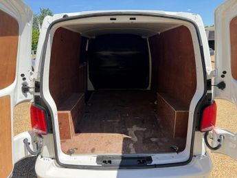Volkswagen e-Transporter e 110 37.3kWh Advance Auto LWB 5dr