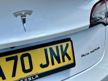 Tesla Model 3 (Dual Motor) Long Range Auto 4WDE 4dr