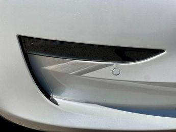 Tesla Model 3 (Dual Motor) Long Range Auto 4WDE 4dr