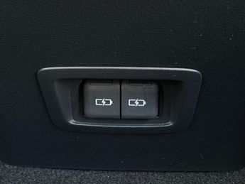 Toyota Corolla 1.8 VVT-h Excel Hatchback 5dr Petrol Hybrid CVT Euro 6 (s/s) (14