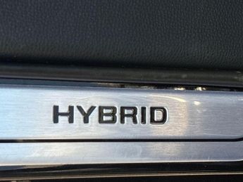Toyota Yaris 1.5 VVT-h Design Hatchback 5dr Petrol Hybrid E-CVT Euro 6 (s/s) 