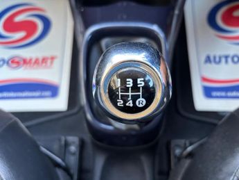 Toyota AYGO 1.0 VVT-i x-pression x-wave Euro 5 5dr Euro 5