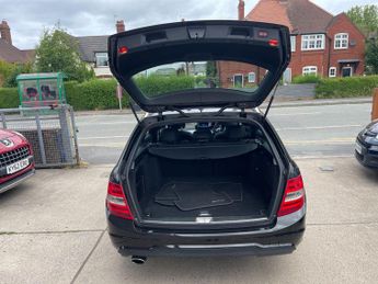 Mercedes-Benz C Class 2.1 C250 CDI BlueEfficiency Sport G-Tronic+ Euro 5 (s/s) 5dr
