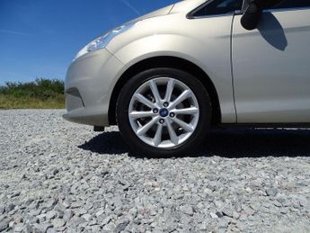 Ford B-Max 1.6 Titanium Powershift Euro 5 5dr