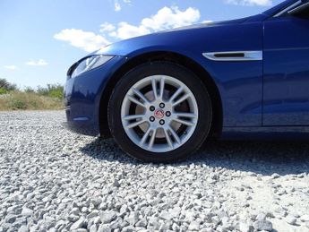 Jaguar XE 2.0d Prestige Auto Euro 6 (s/s) 4dr