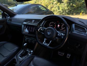 Volkswagen Tiguan 2.0 BiTDI R-Line DSG 4Motion Euro 6 (s/s) 5dr