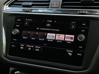 Volkswagen Tiguan 2.0 BiTDI R-Line DSG 4Motion Euro 6 (s/s) 5dr