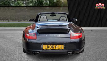 Porsche 911 3.8 997 Carrera 4S Cabriolet Tiptronic S AWD 2dr