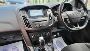 Ford Focus 1.0T EcoBoost ST-Line Auto Euro 6 (s/s) 5dr