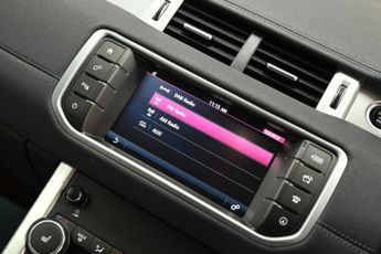 LAND ROVER RANGE ROVER EVOQUE 2.0 TD4 SE SUV 5dr Diesel Auto 4WD Euro 6 (s/s) (180 ps) +FREE 6