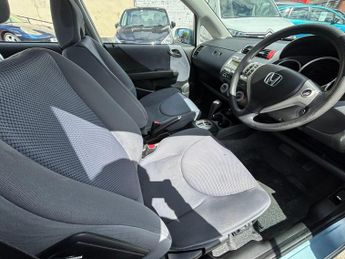 Honda Jazz 1.4 i-DSI SE CVT-7 5dr