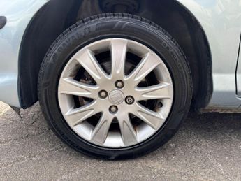 Honda Jazz 1.4 i-DSI SE CVT-7 5dr