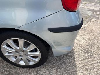 Honda Jazz 1.4 i-DSI SE CVT-7 5dr