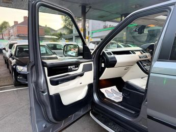 Land Rover Range Rover Sport 3.0 SD V6 Autobiography Sport Auto 4WD Euro 5 5dr
