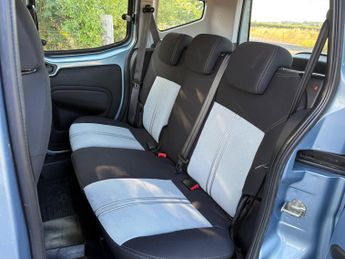 Fiat Qubo 1.3 MultiJet My Life Dualogic Euro 5 (s/s) 5dr