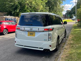 Nissan Elgrand 350 3.5 V6 Autec Rider Premium Pack 4WD