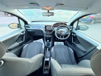 Peugeot 208 1.2 VTi PureTech Active Euro 5 5dr