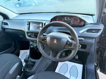 Peugeot 208 1.2 VTi PureTech Active Euro 5 5dr