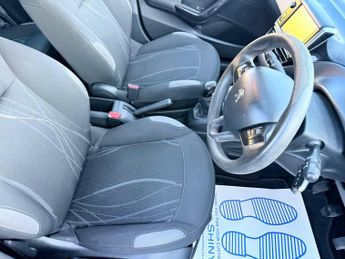 Peugeot 208 1.2 VTi PureTech Active Euro 5 5dr
