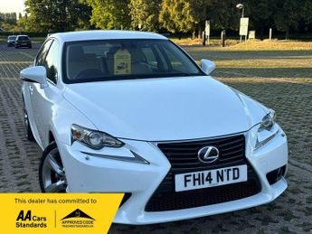 Lexus IS 2.5 300h Premier Saloon 4dr Petrol Hybrid E-CVT Euro 5 (s/s) (22