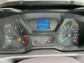 Ford Transit Custom 2.2 TDCi 270 Trend Panel Van 5dr Diesel Manual L1 H1 (186 g/km, 