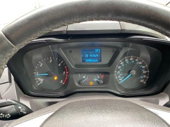 Ford Transit Custom 2.2 TDCi 270 Trend Panel Van 5dr Diesel Manual L1 H1 (186 g/km, 